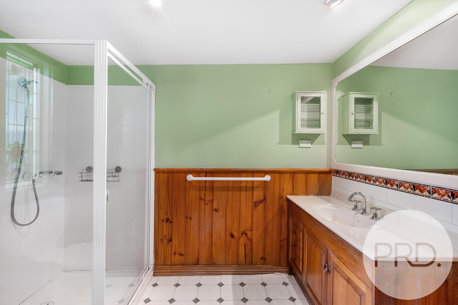 5 Keynsham Road CLAREMONT 32