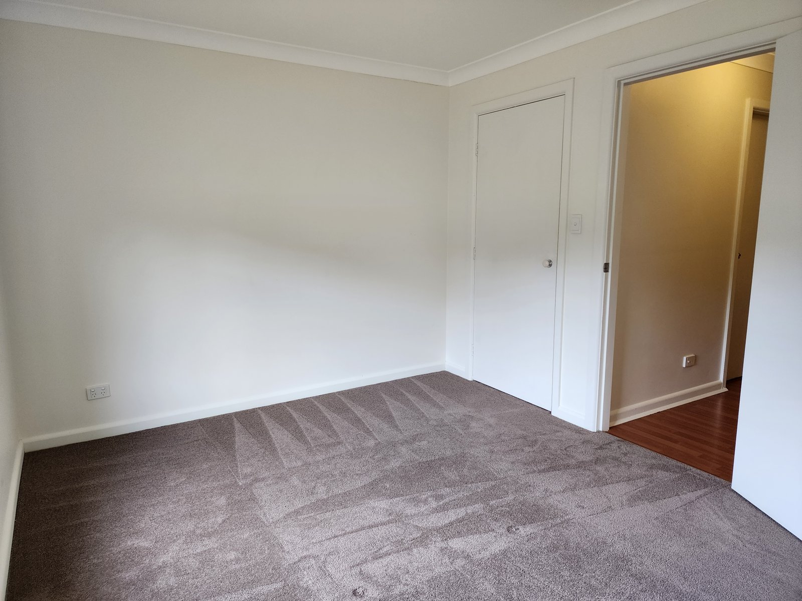 5 Kiandra Drive TUMUT 11