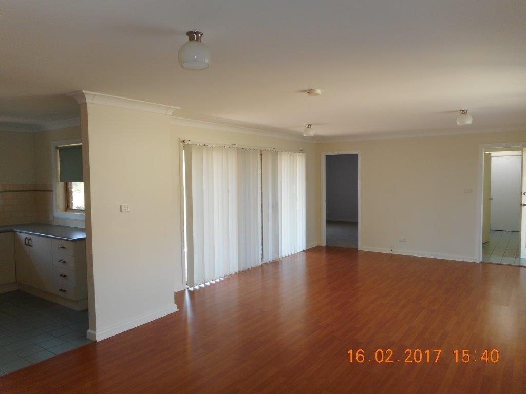 5 Kiandra Drive TUMUT 3