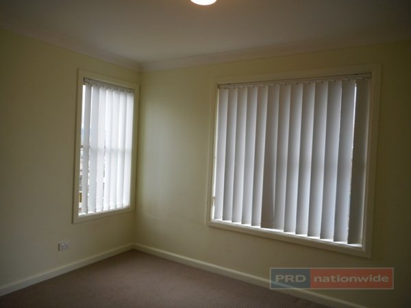 5 Kiandra Drive TUMUT 9