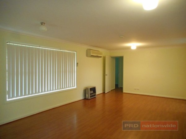 5 Kiandra Drive TUMUT 11