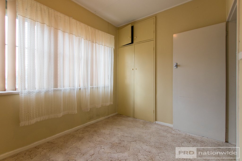 5 Kinred Street TUMUT 6