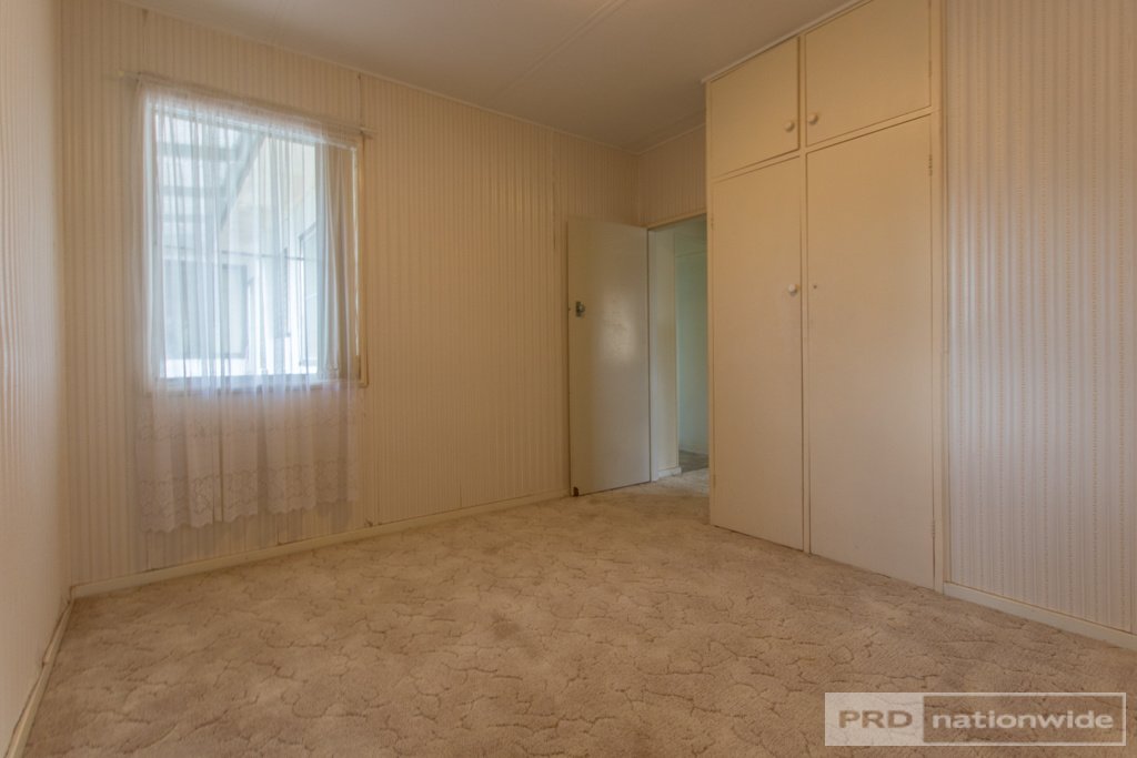 5 Kinred Street TUMUT 7