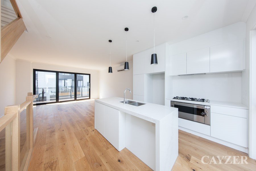 Gallery: 5 Kitchen Road