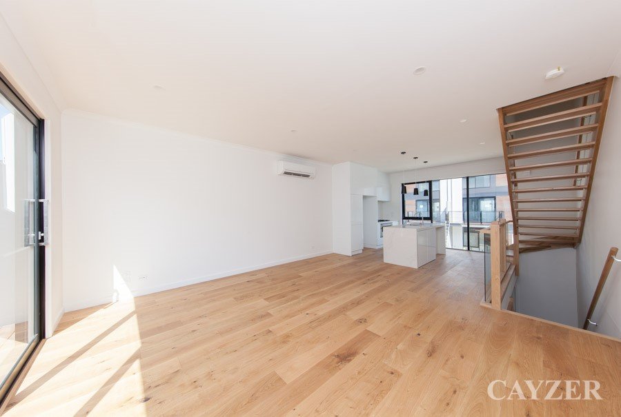 Gallery: 5 Kitchen Road
