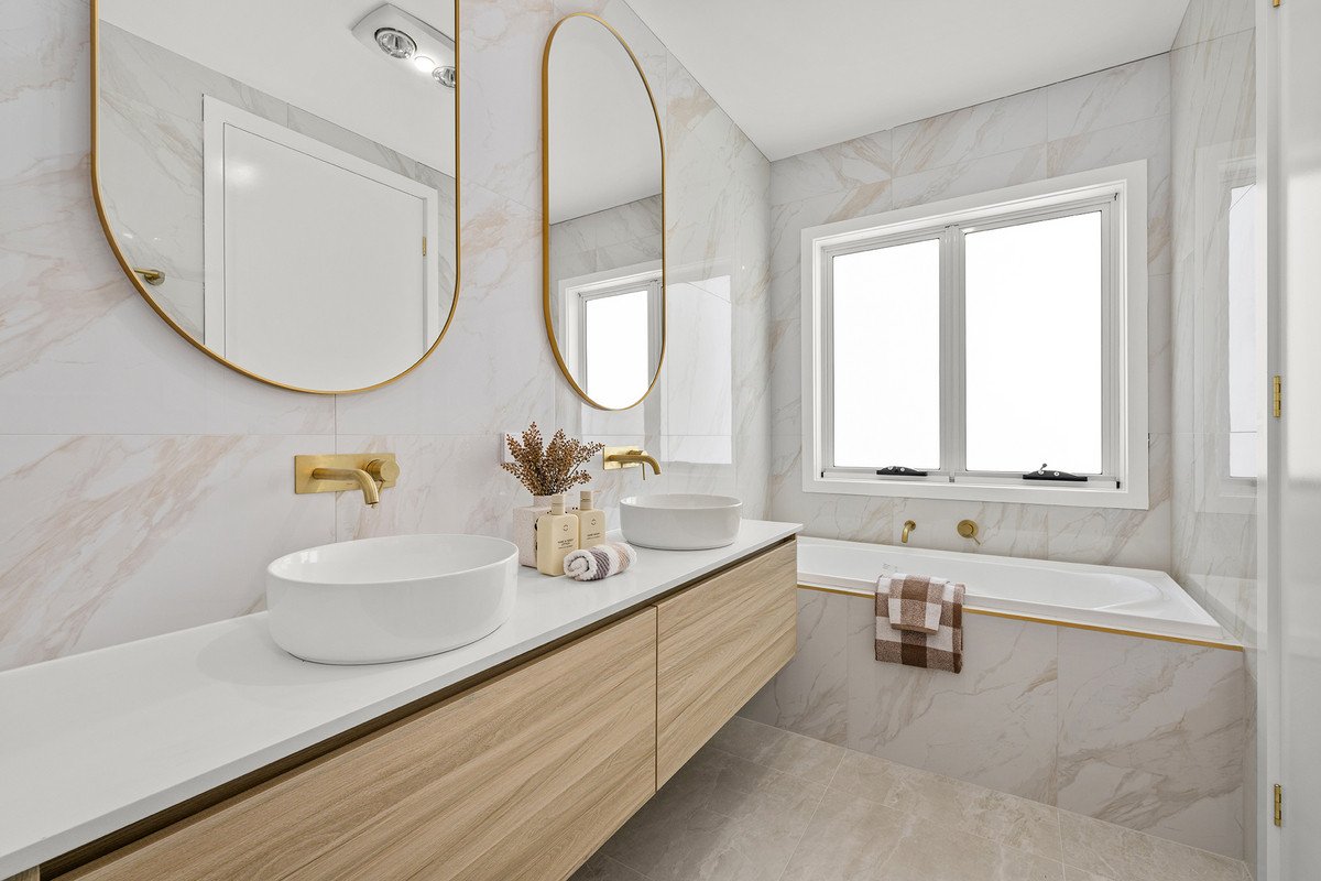 5 Laguna Avenue Palm Beach 26