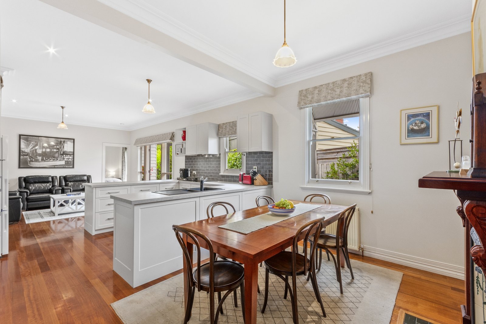Gallery: 5 Lake Street