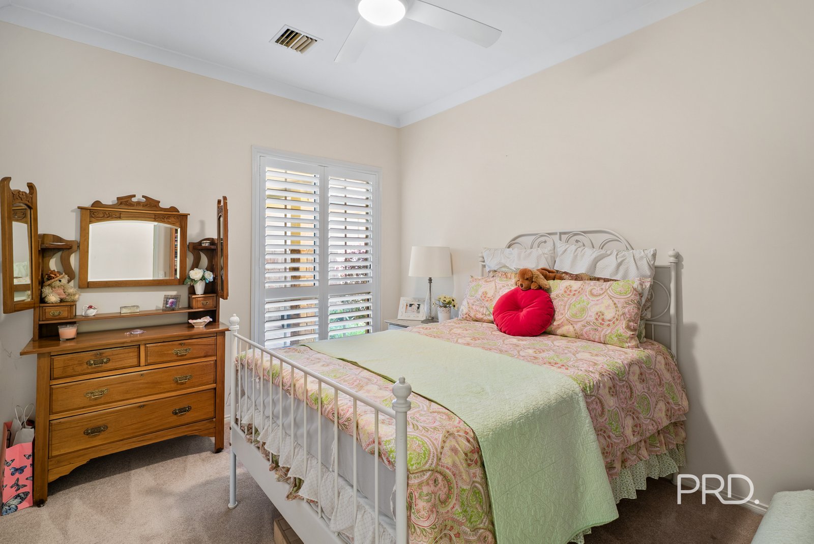 5 Lakehaven Drive LAKE ALBERT 18
