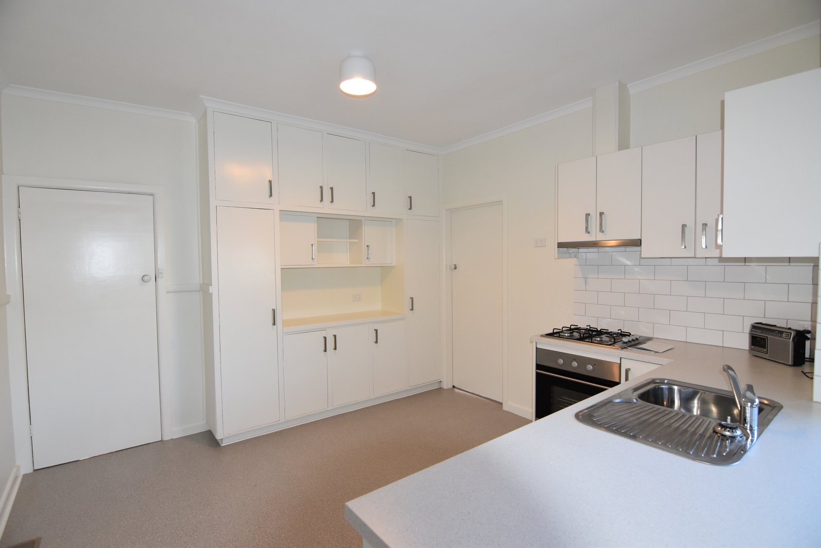 Gallery: 5 Lancaster Avenue