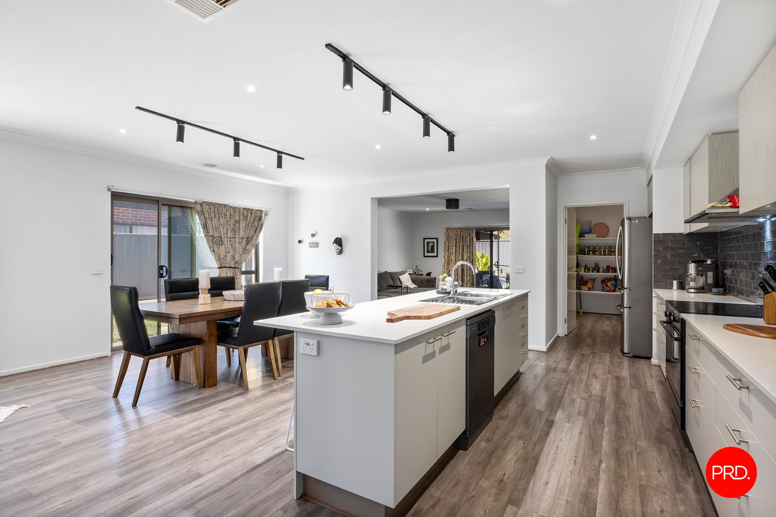 5 Landsdown Street JACKASS FLAT 5