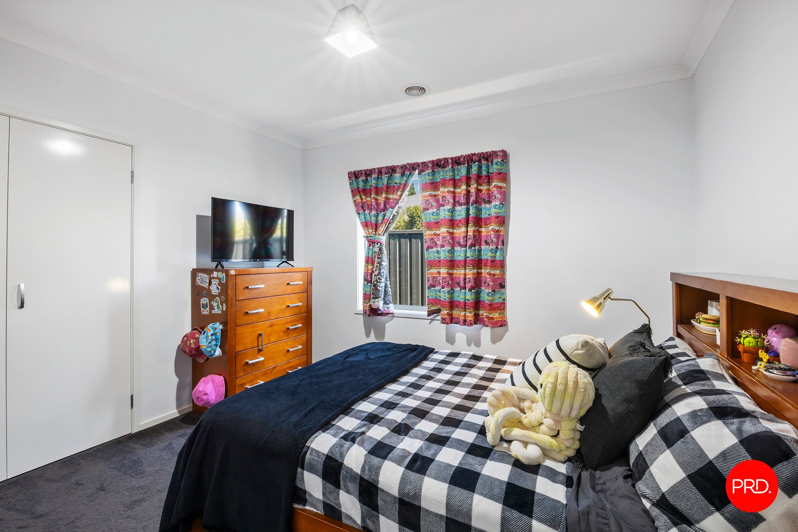 5 Landsdown Street JACKASS FLAT 13