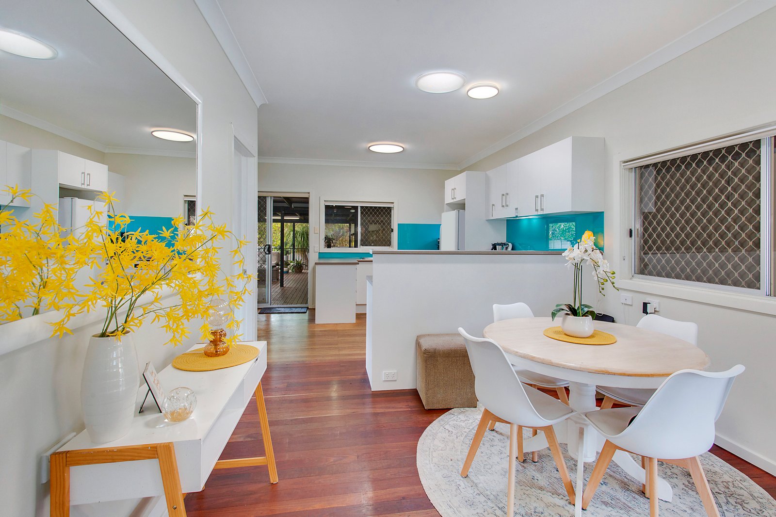 5 Lane Street LAURIETON 3