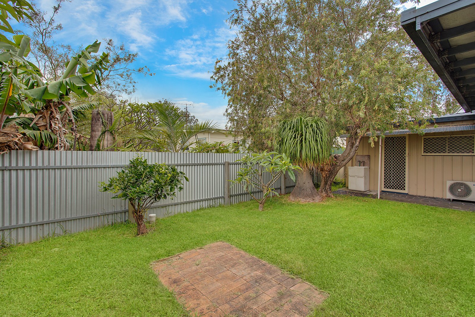 5 Lane Street LAURIETON 16