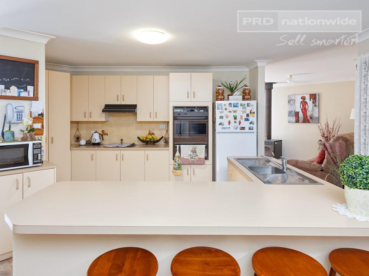 5 Langi Crescent GLENFIELD PARK 2