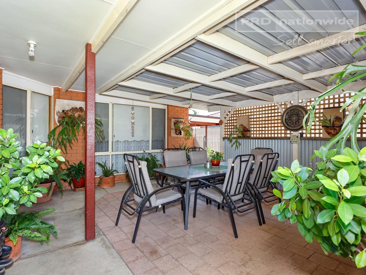5 Langi Crescent GLENFIELD PARK 11
