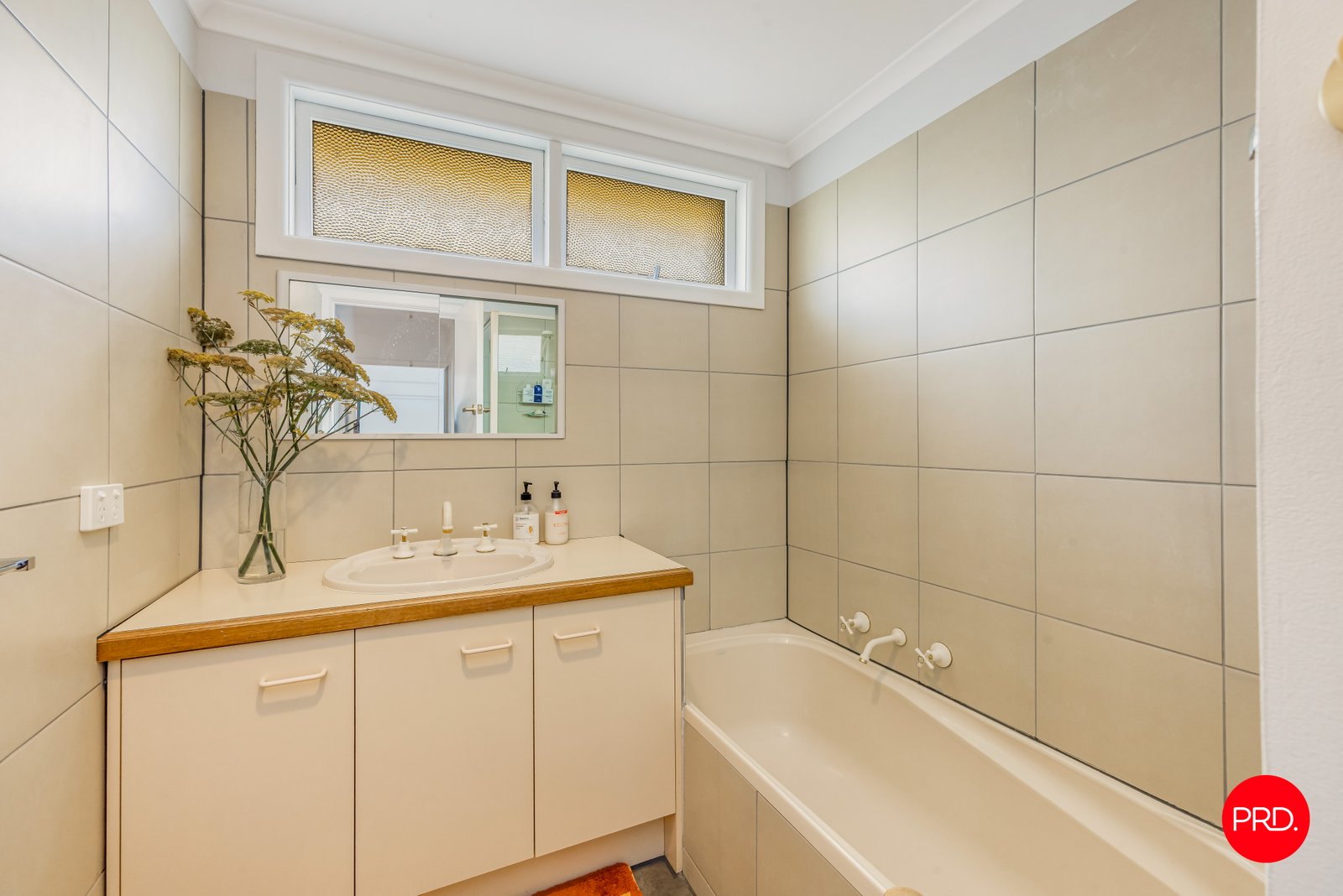 5 Langley Street KYNETON 14