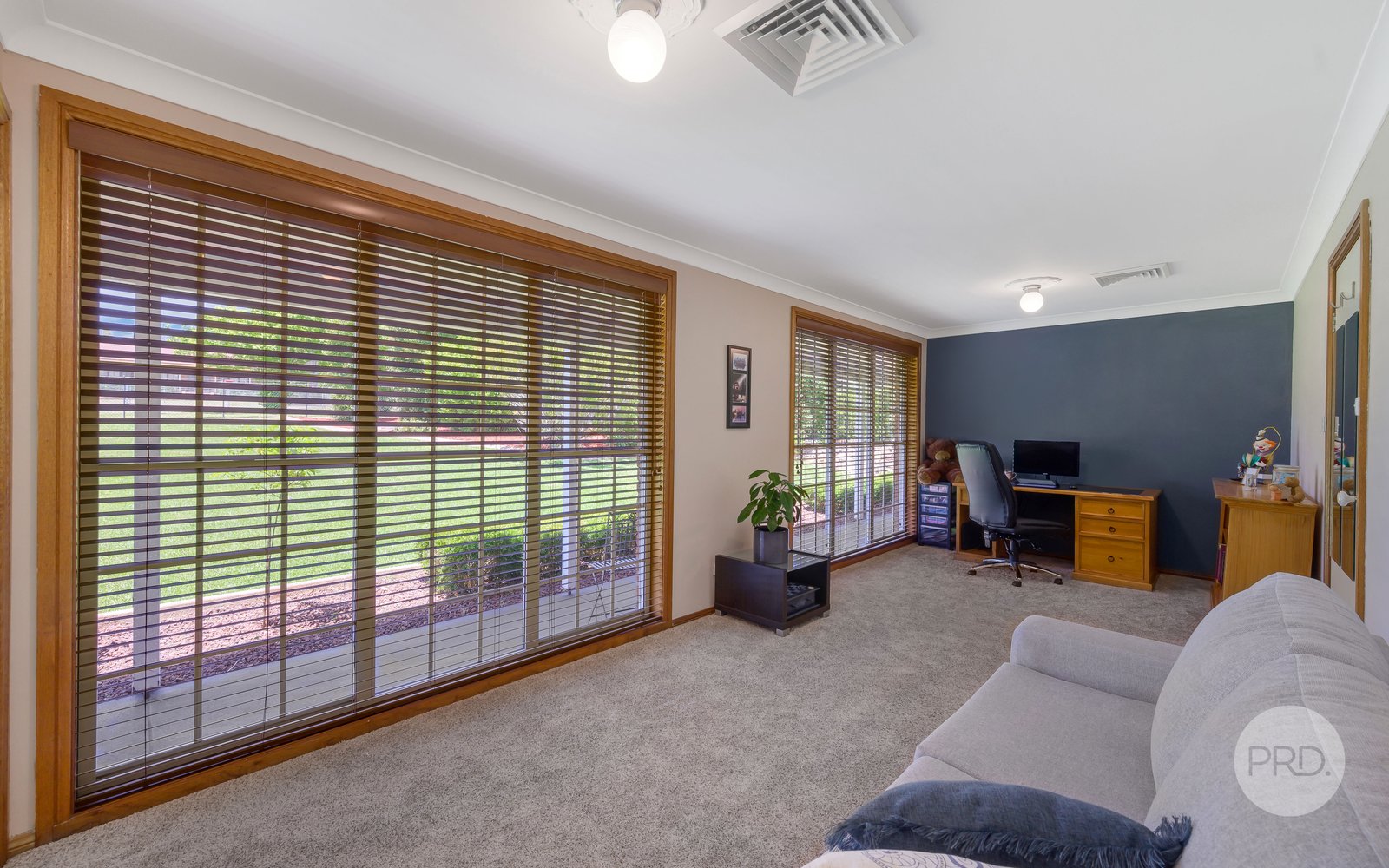 5 Langmead Road SILVERDALE 12