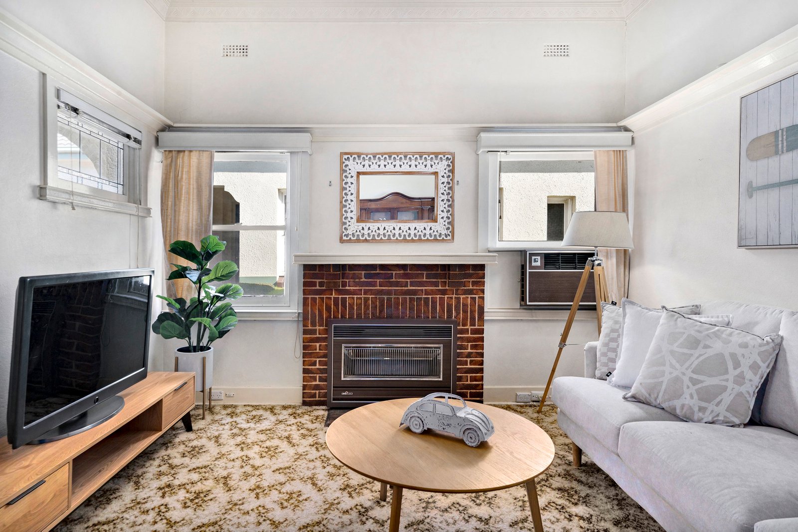 Real Estate and Property in 5 Larch Street, Caulfield South, VIC