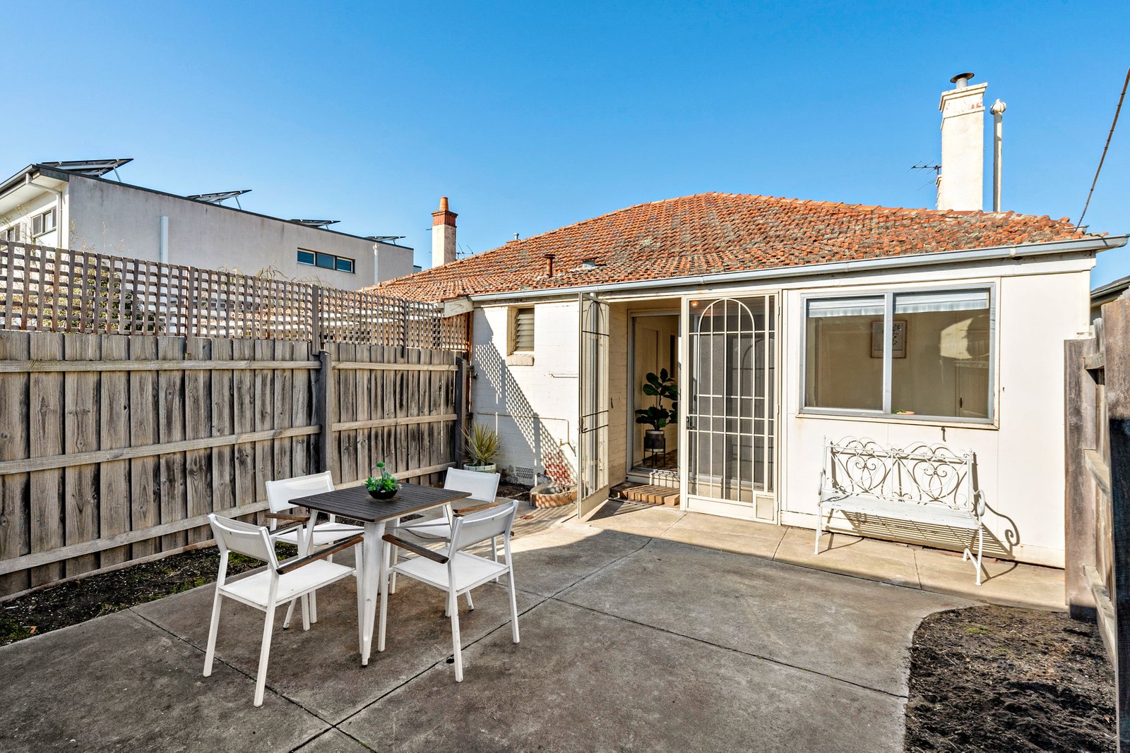 Real Estate and Property in 5 Larch Street, Caulfield South, VIC