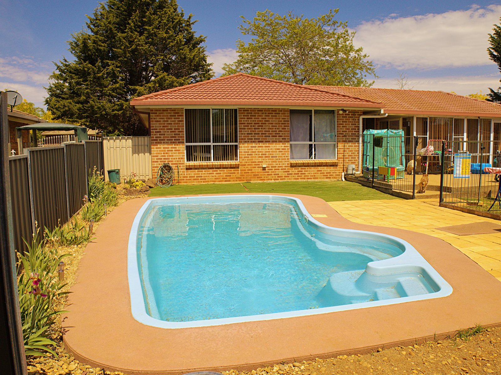 5 Laurel Ave  ORANGE 5