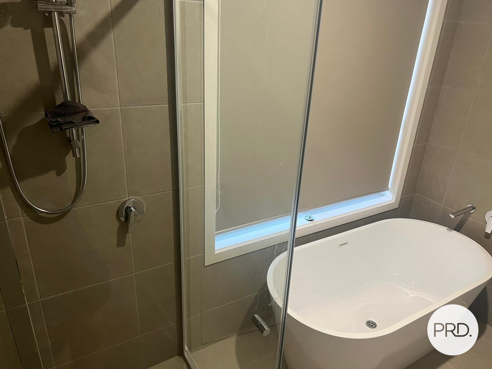 5 Laurie Crescent NAGAMBIE 4