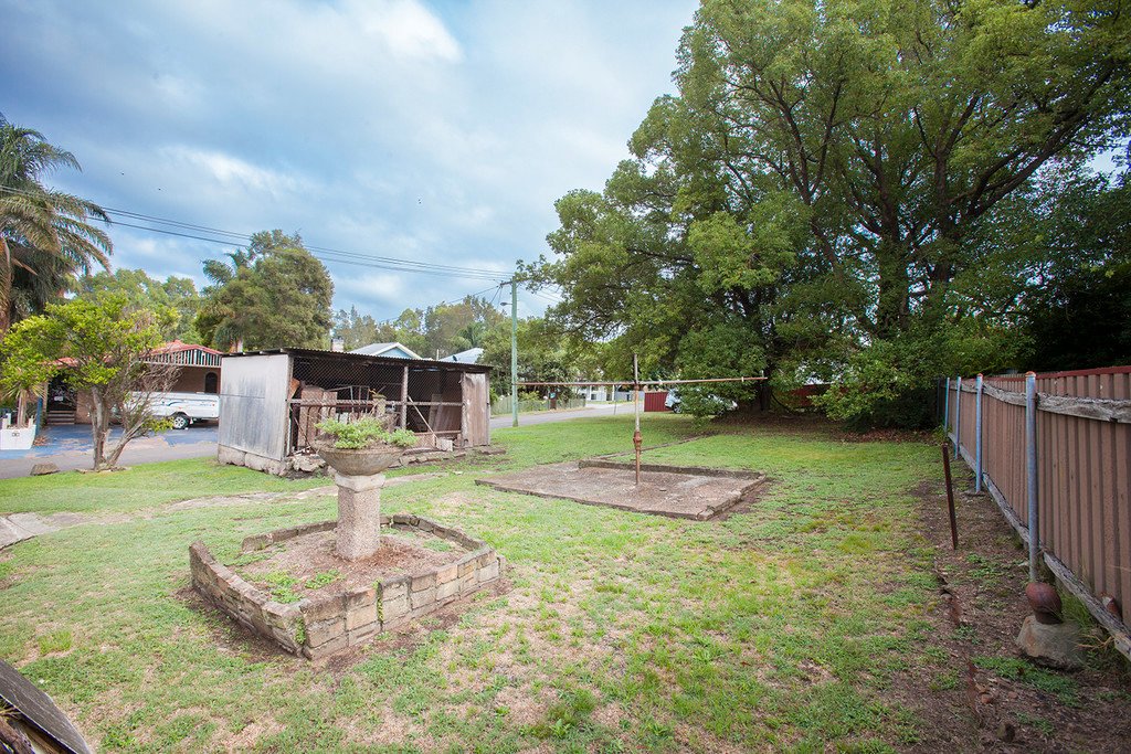 5 Ledsam Street MAITLAND 4