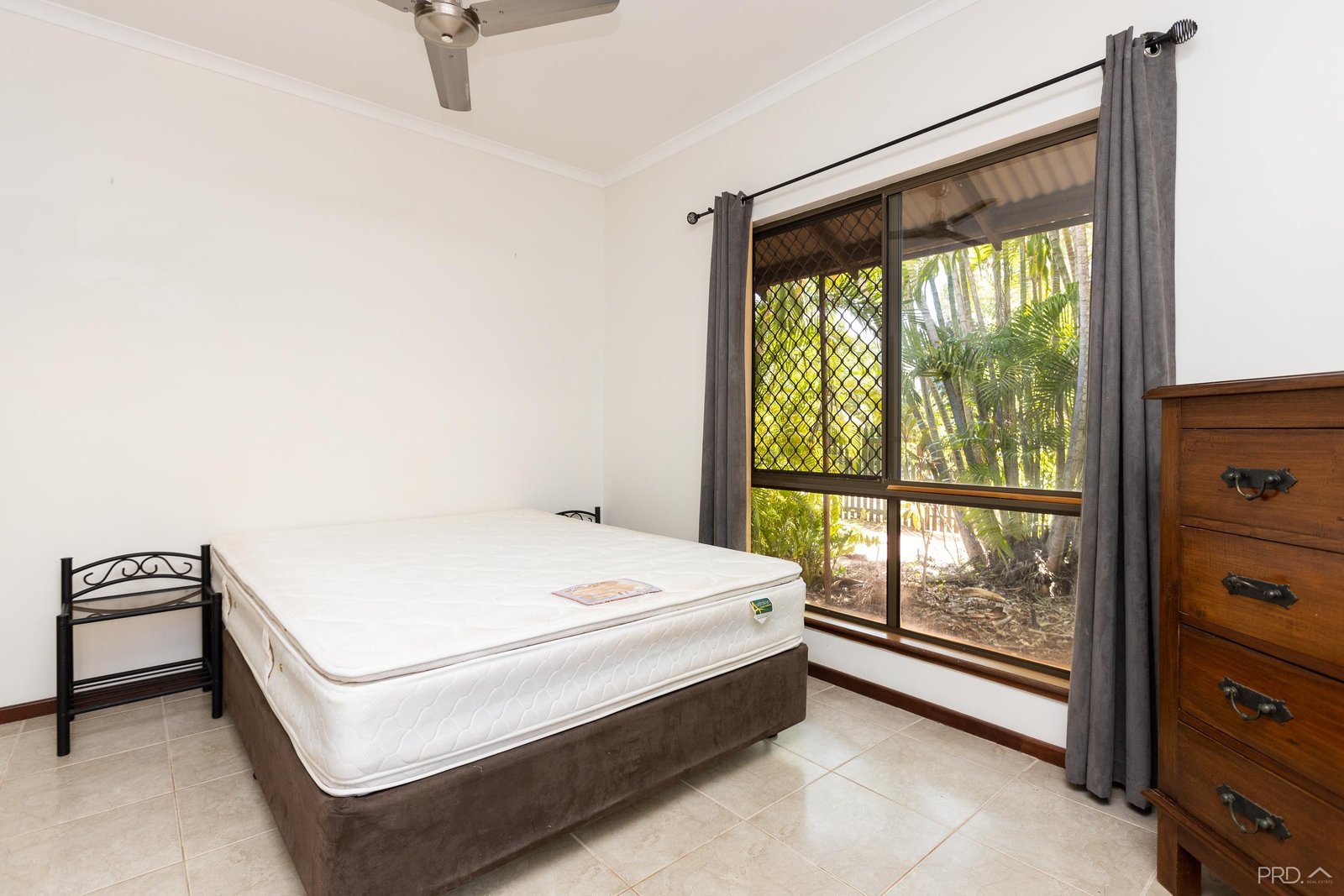 5 Leichhardt Place BROOME 8