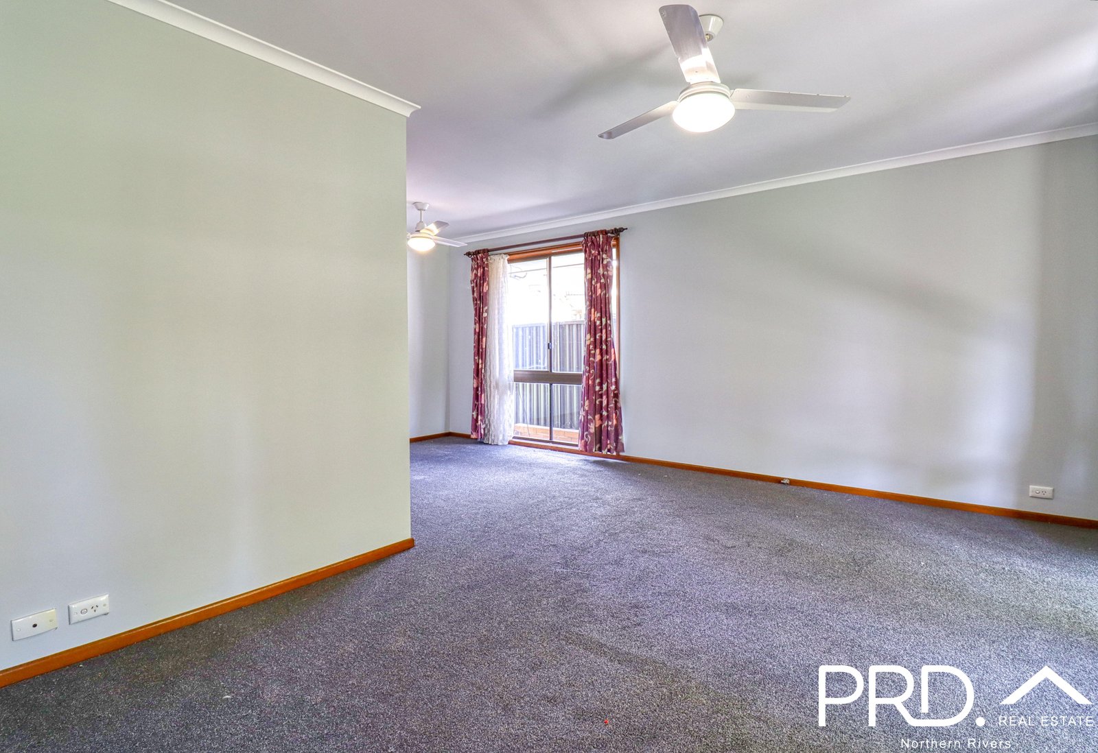 5 Leilani Close CASINO 6