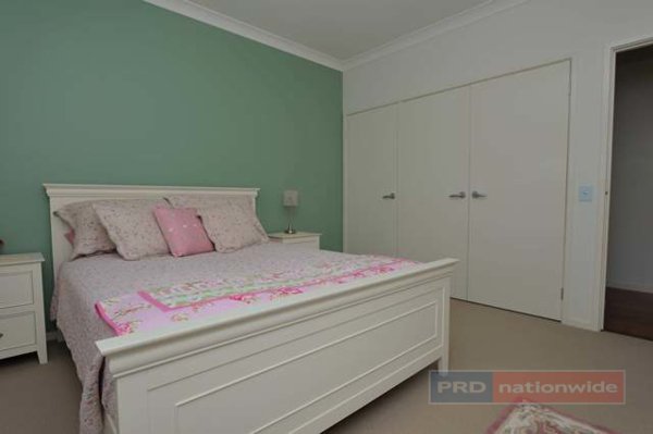 5 Lindbeck Avenue TUMUT 11