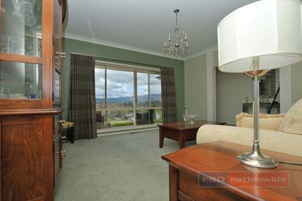 5 Lindbeck Avenue TUMUT 21