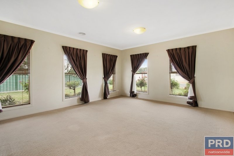 5 Lions Place CULCAIRN 2