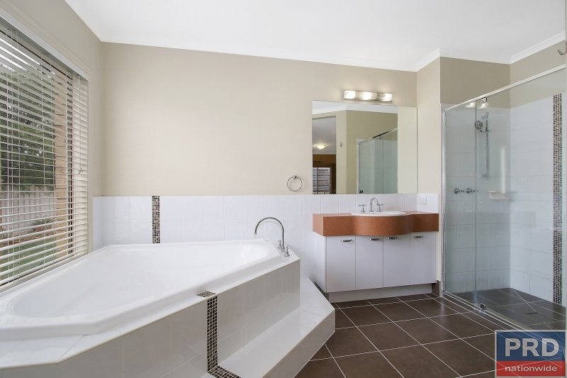 5 Lions Place CULCAIRN 6