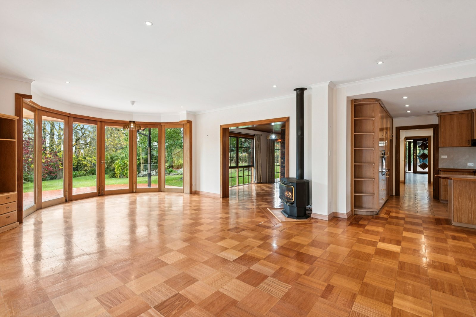 Gallery: 5 Lipari Court