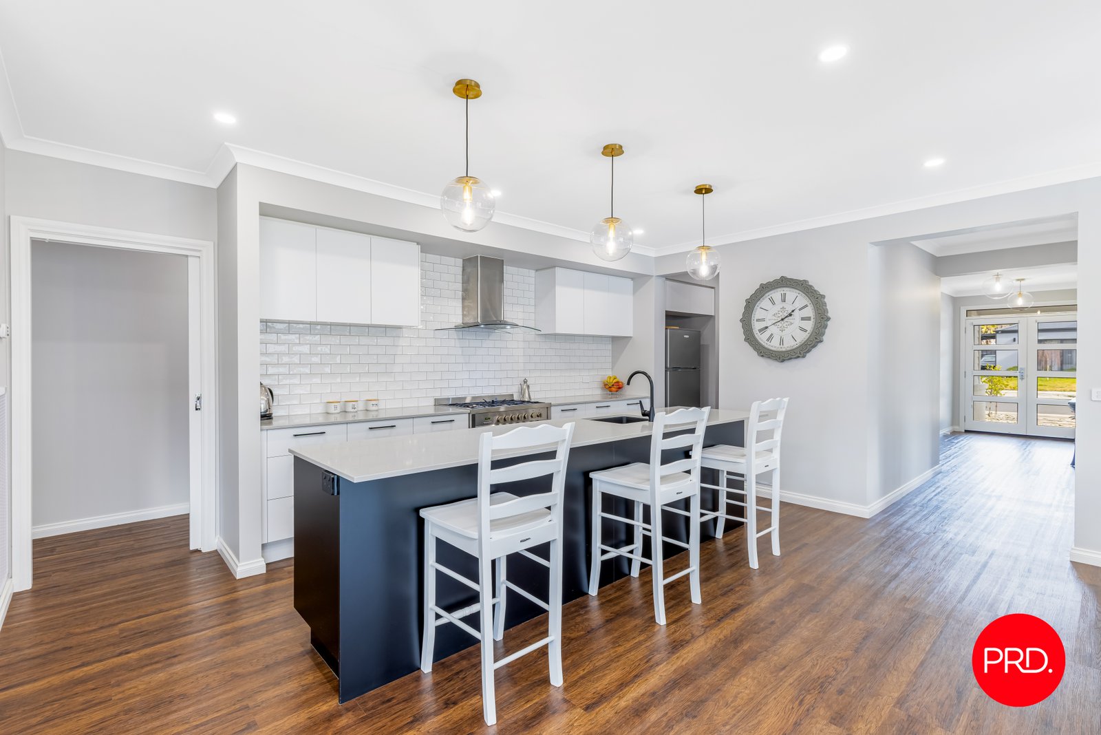 5 Lomandra Drive STRATHFIELDSAYE 3