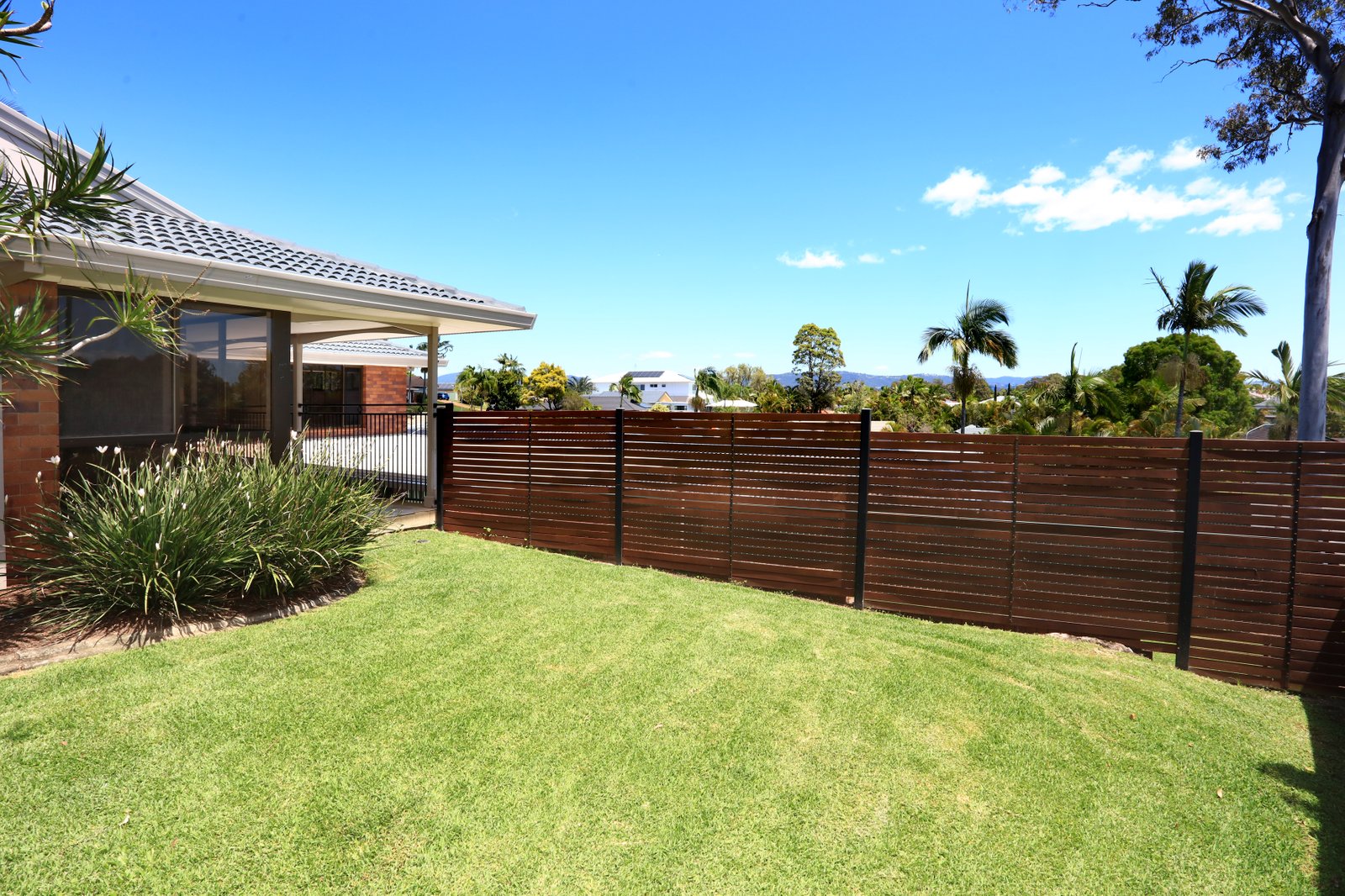 5 Longueville Court ROBINA 19
