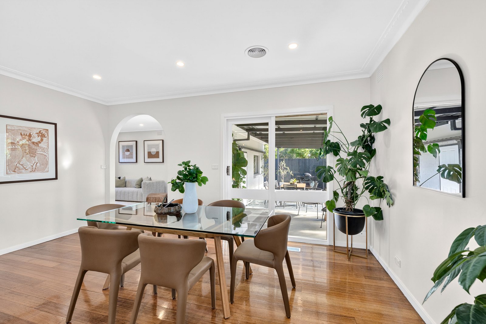 Gallery: 5 Louisa Court