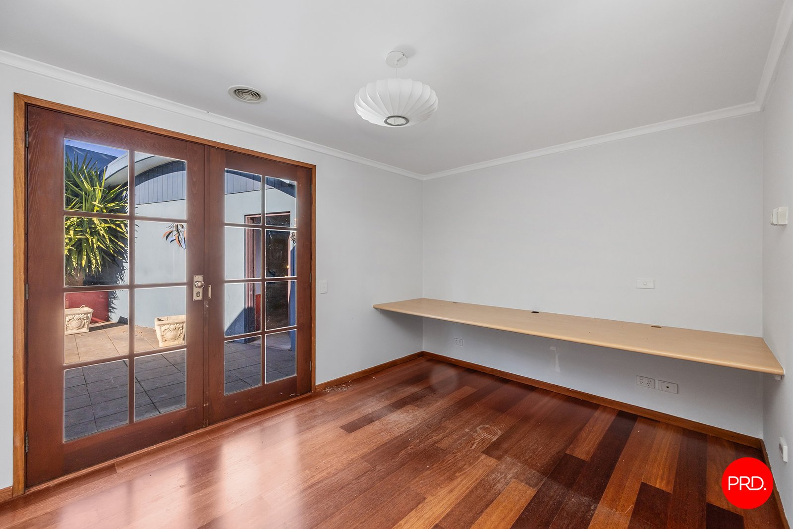 5 Louisa Court STRATHDALE 9