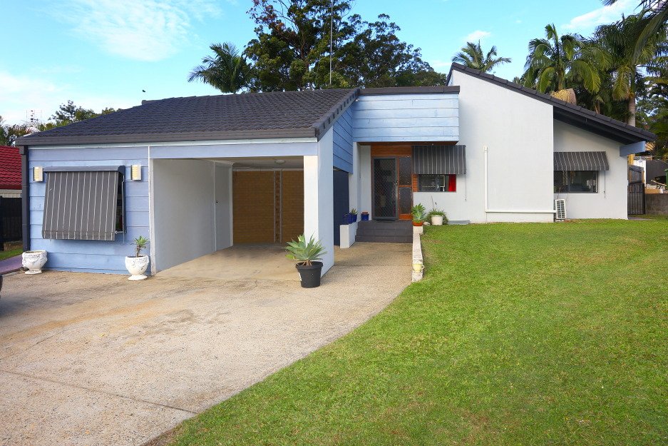 5 Lowanna Drive ASHMORE 18