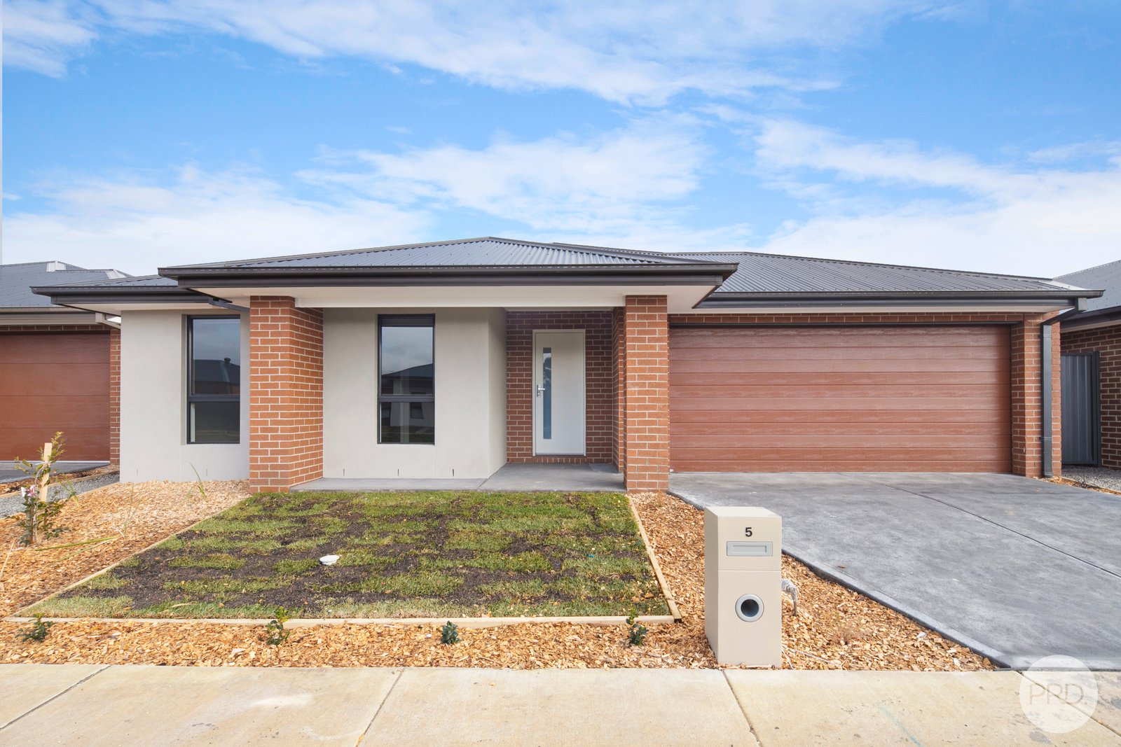 5 Luck Street SEBASTOPOL 1