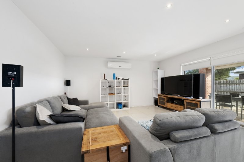 Gallery: 5 Ludbrook Court