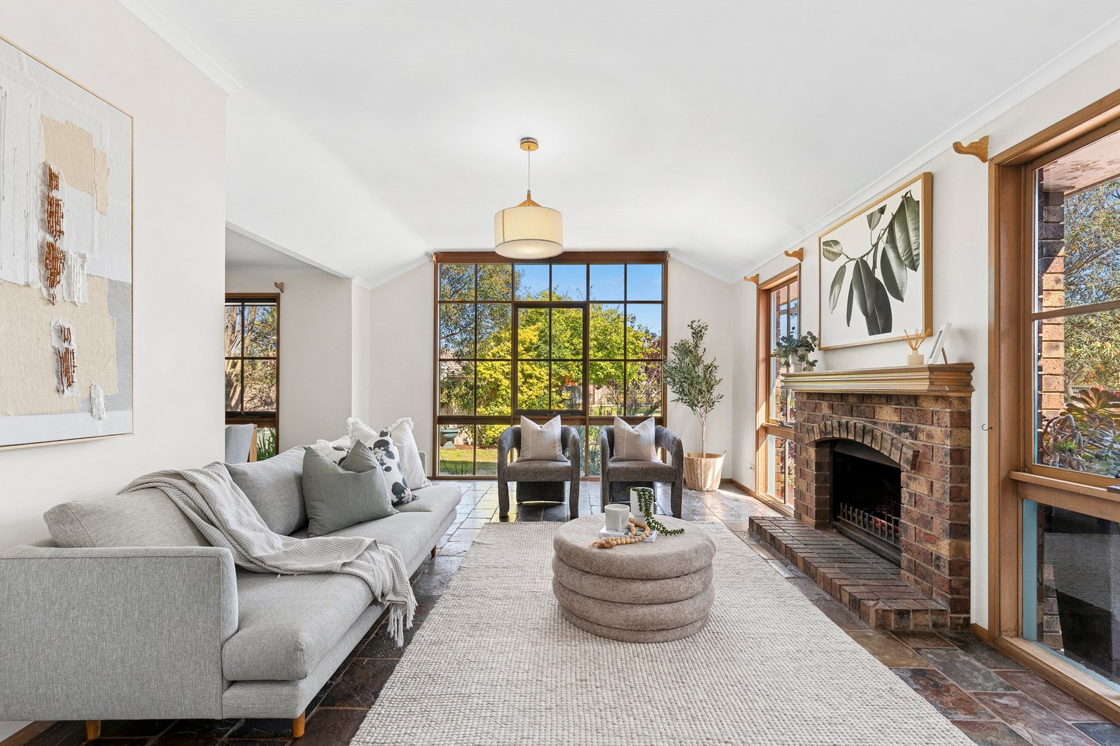 Gallery: 5 Lydia Court