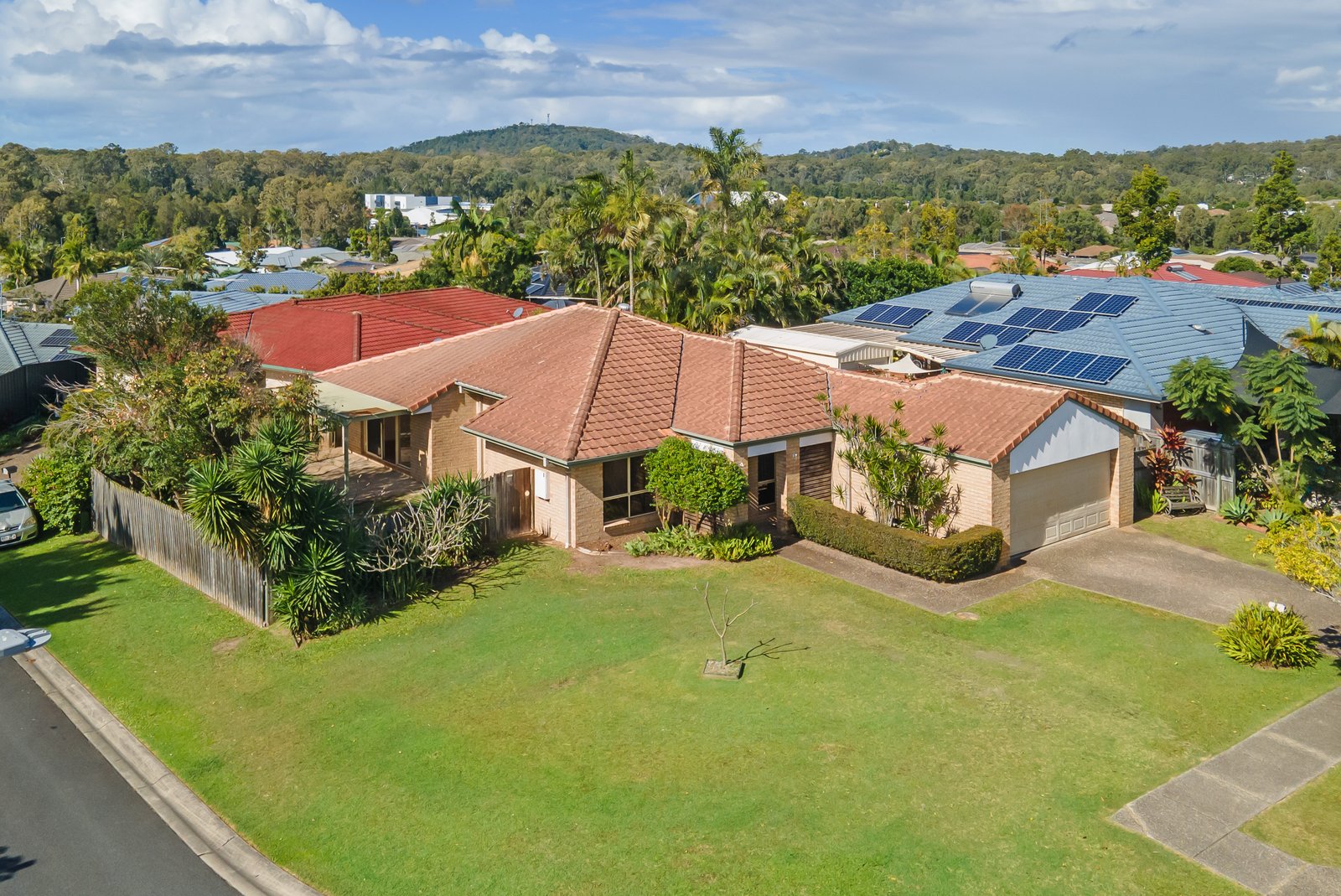 5 Macadamia Drive ORMEAU 17