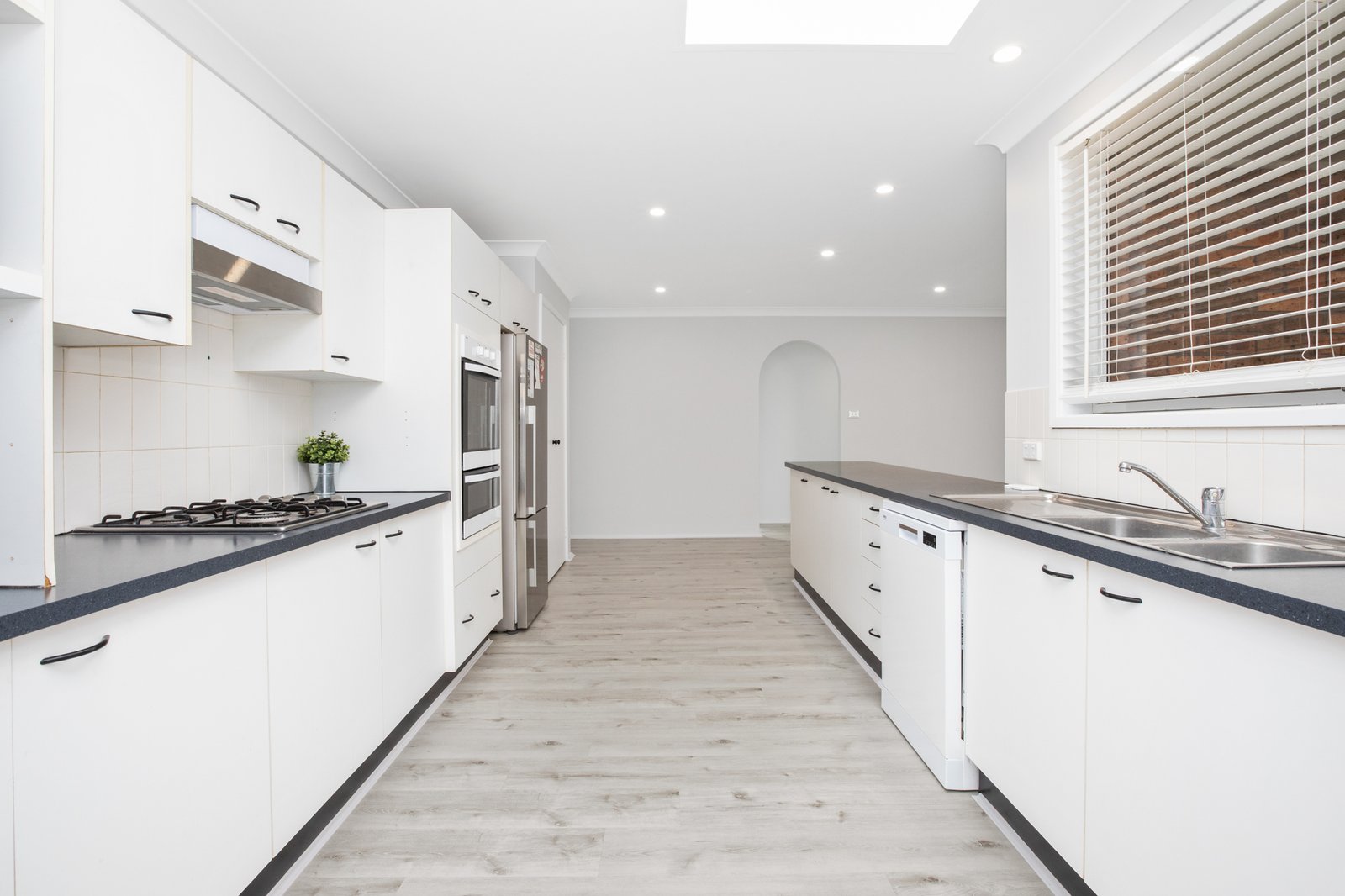 5 Macgregor Close TENAMBIT 9