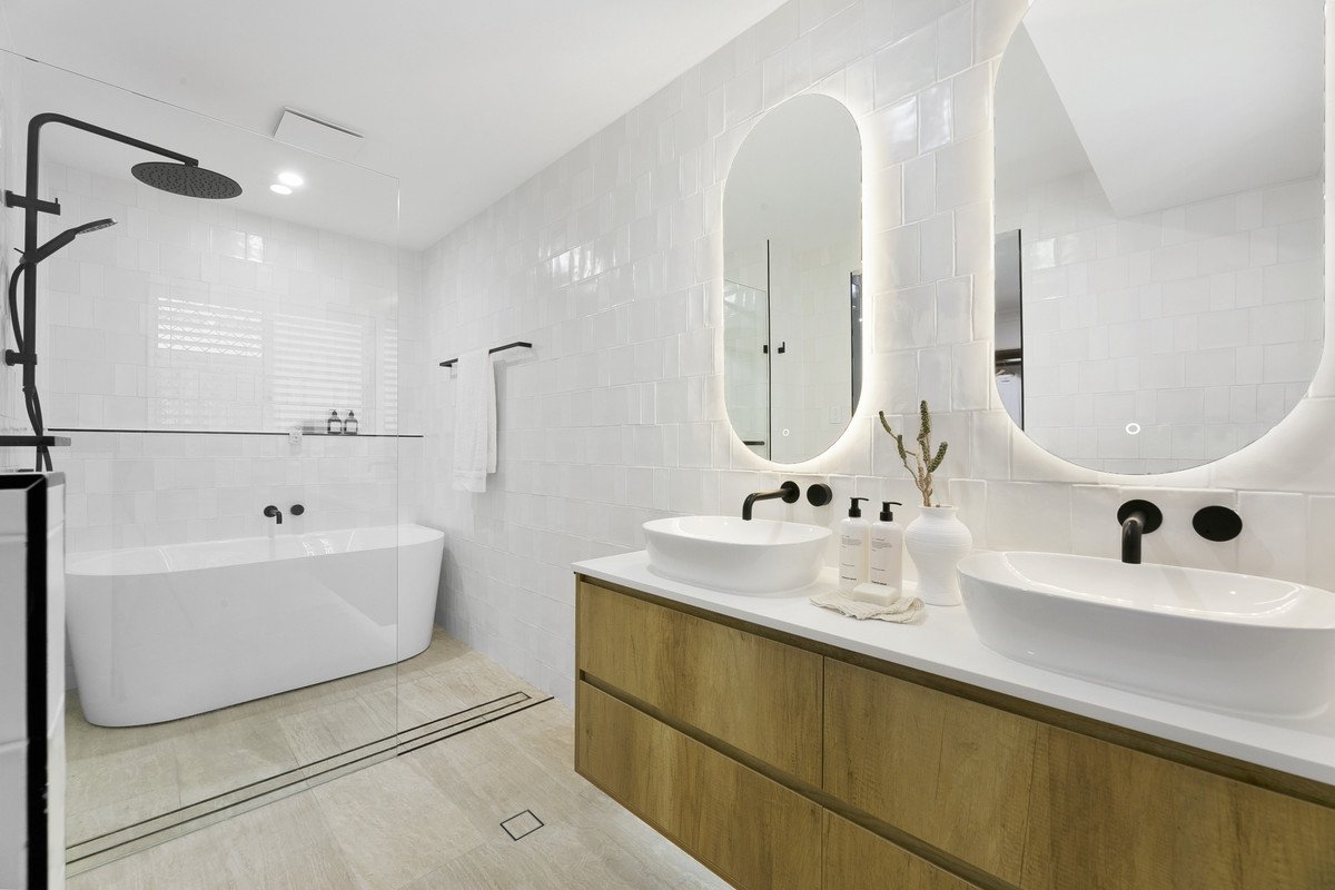 5 Mackay Place Burleigh Waters 7