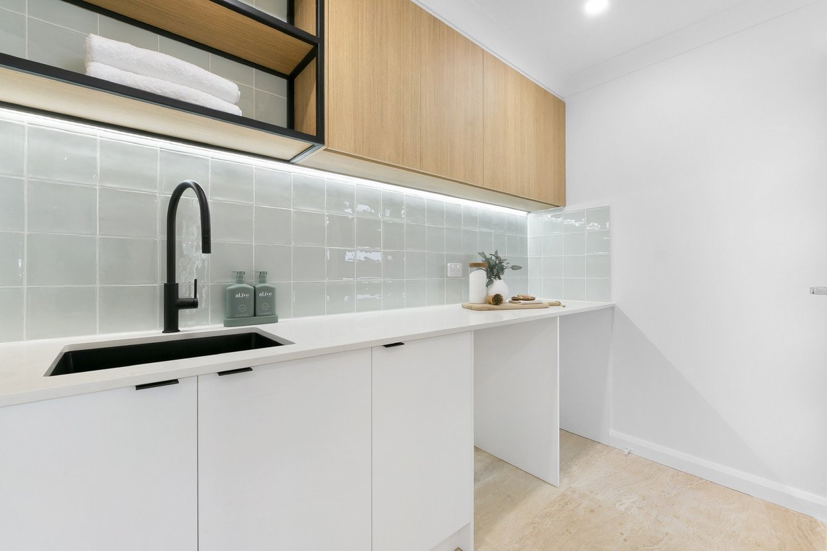 5 Mackay Place Burleigh Waters 14