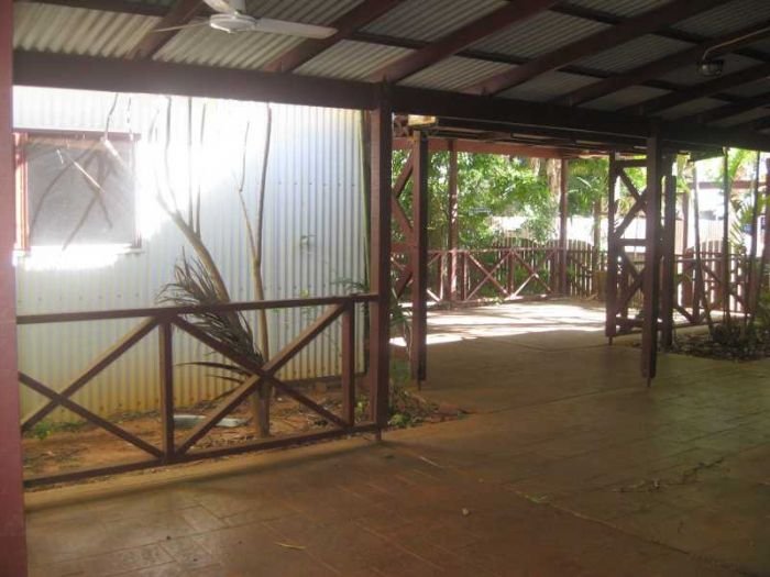 5 Mackie Place CABLE BEACH 3