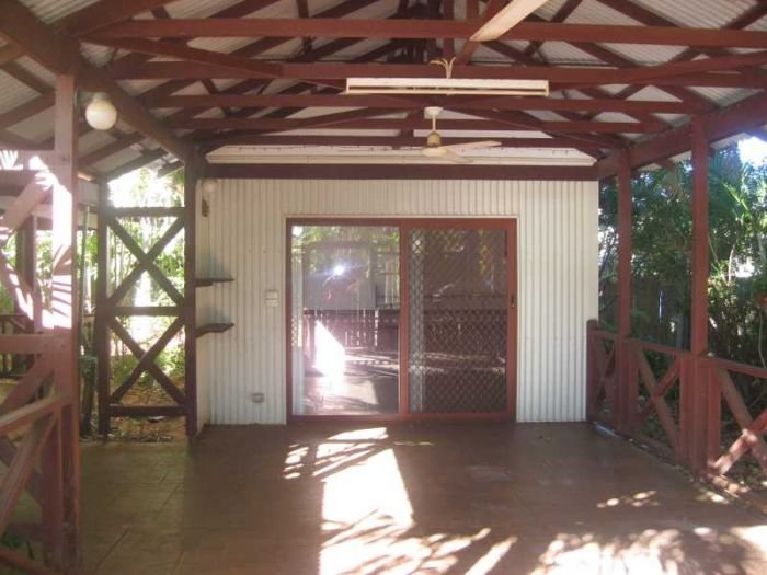 5 Mackie Place CABLE BEACH 5