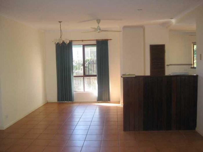 5 Mackie Place CABLE BEACH 11