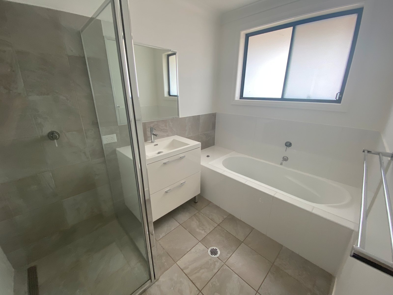 5 Magpie Drive TAMWORTH 3