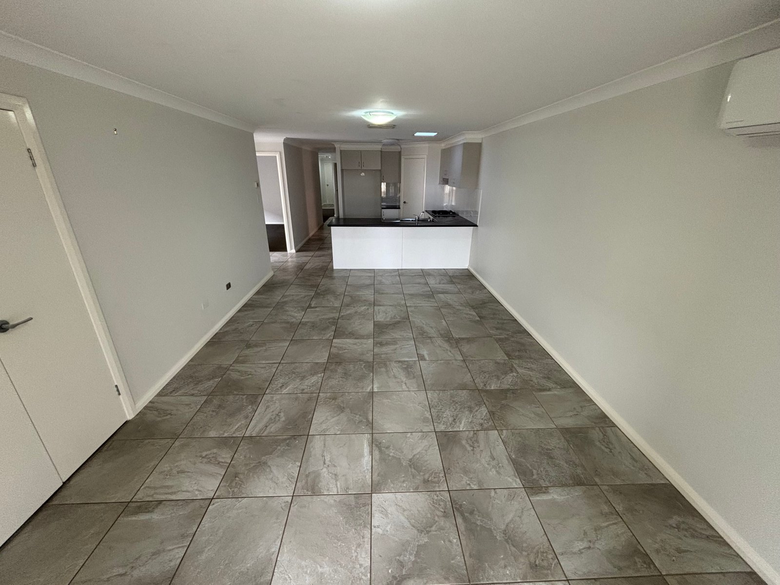 5 Magpie Drive TAMWORTH 3